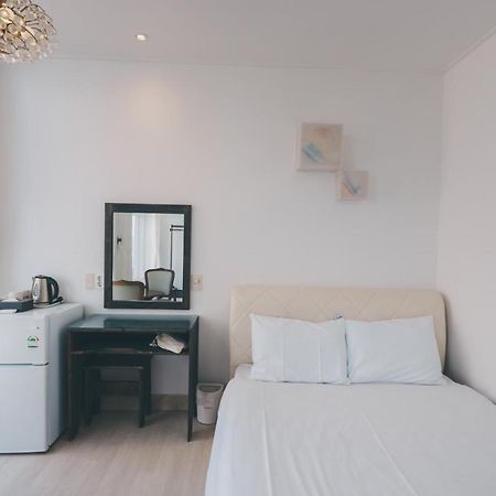 Hotel White House Jeju Luaran gambar