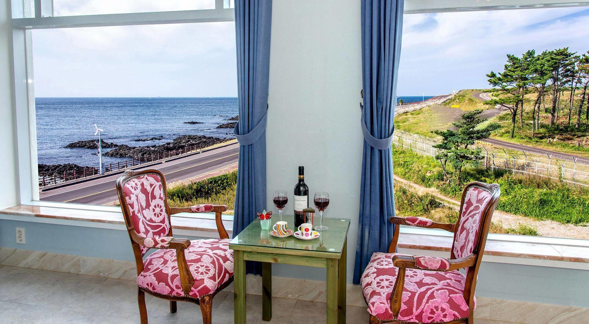 Hotel White House Jeju Luaran gambar